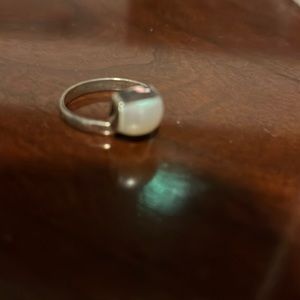 Fresh water pearl sterling silver ring size 8.